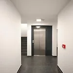 New! Modern Spacious - Good Connection Appartement