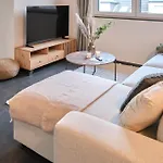 New! Modern Spacious - Good Connection Appartement