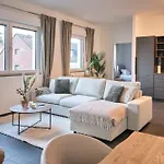 Appartement New! Modern Spacious - Good Connection *