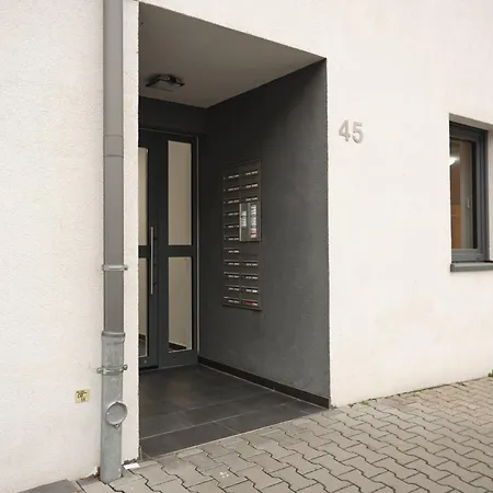 Daire New! Modern Spacious - Good Connection