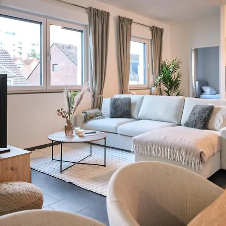 Daire New! Modern Spacious - Good Connection