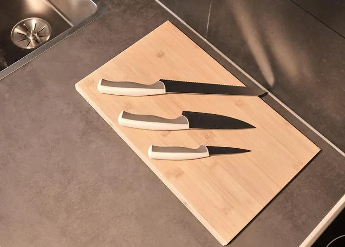 New! Modern Spacious - Good Connection Lejlighed *