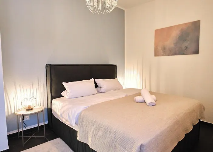 New! Modern Spacious - Good Connection * Stolberg (Rhineland)