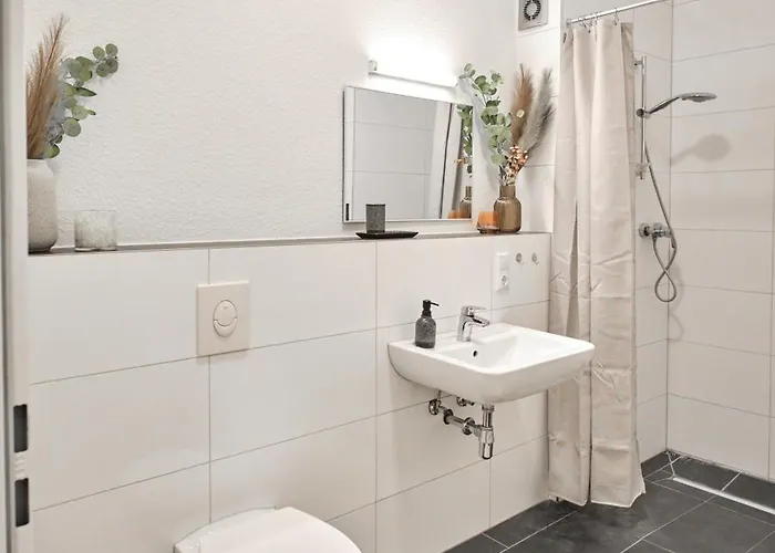 New! Modern Spacious - Good Connection Lejlighed