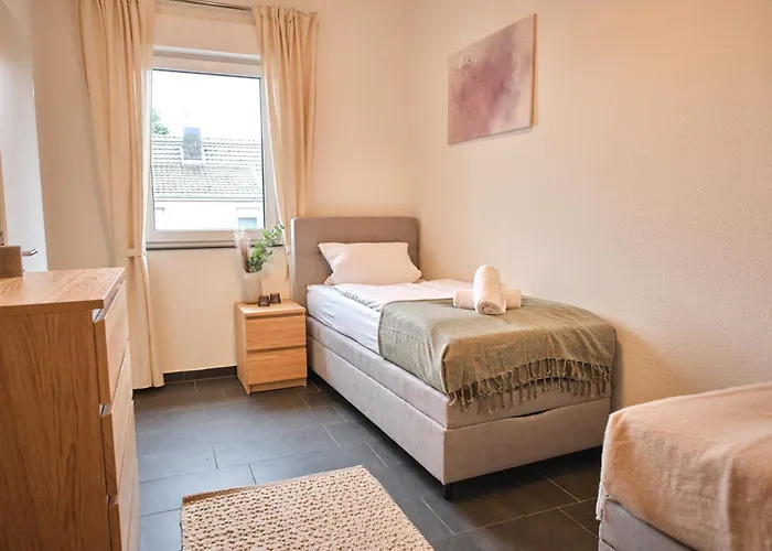 Lejlighed New! Modern Spacious - Good Connection *