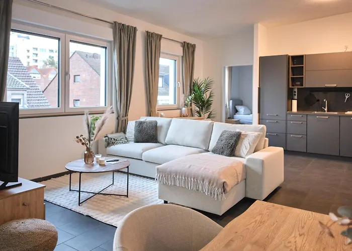 Lejlighed New! Modern Spacious - Good Connection *